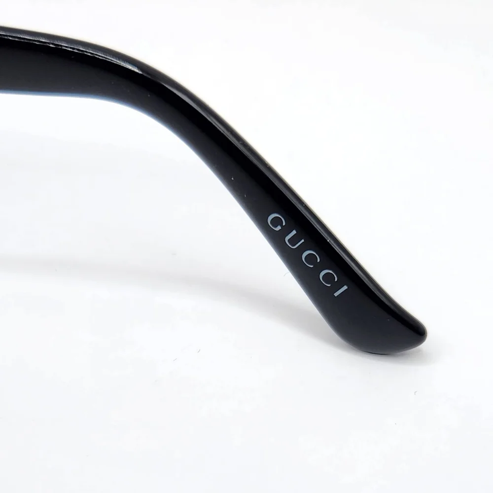 Gucci Women's Black Sunglasses - Picture 6 of 11